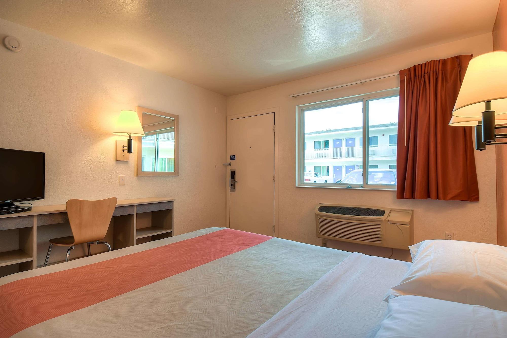 Motel 6-Westminster, Ca - South - Long Beach Area Esterno foto