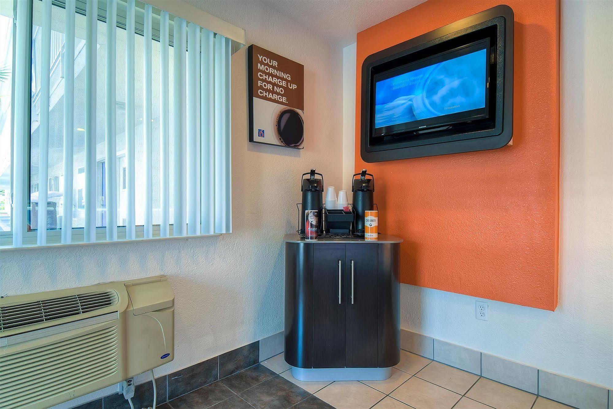 Motel 6-Westminster, Ca - South - Long Beach Area Esterno foto